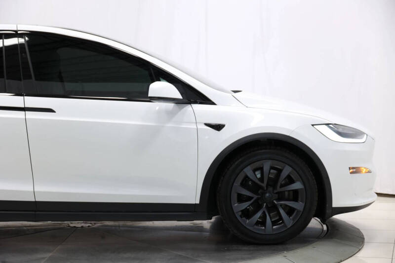 2022 Tesla Model X Plaid