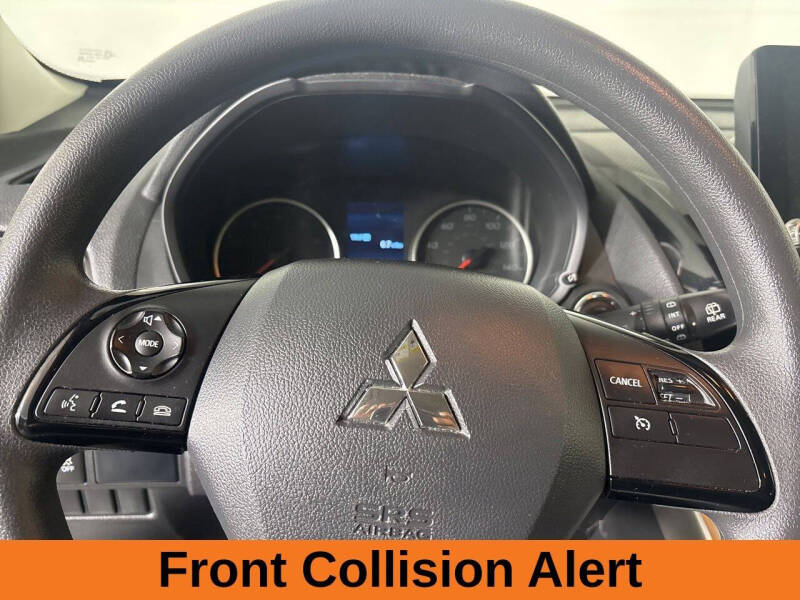 2025 Mitsubishi Eclipse Cross LE