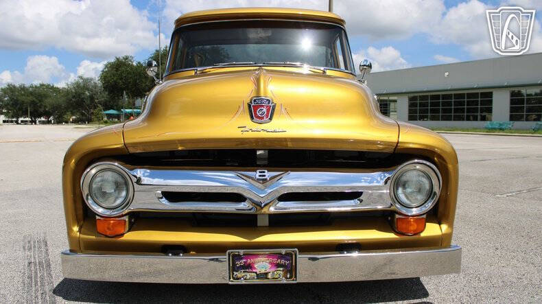 1956 Ford F-100