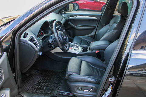 2017 Audi Q5 2.0T quattro Premium Plus