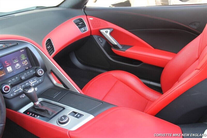 2016 Chevrolet Corvette 32