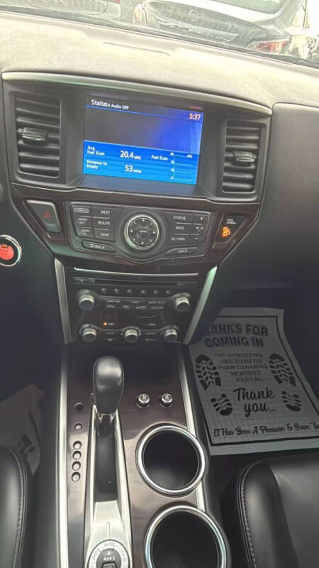 2016 Nissan Pathfinder Platinum