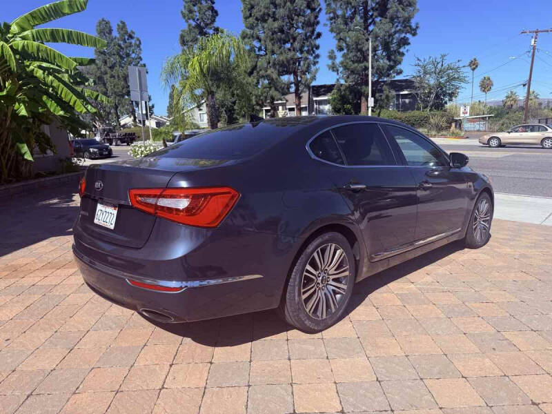 2014 Kia Cadenza Premium