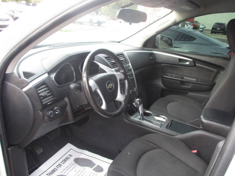 2011 Chevrolet Traverse LT