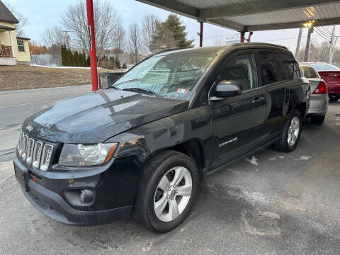2014 Jeep Compass for sale at JR's Auto Connection in Hudson NH
