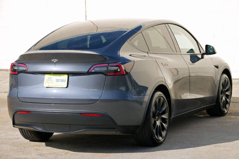 2022 Tesla Model Y Long Range
