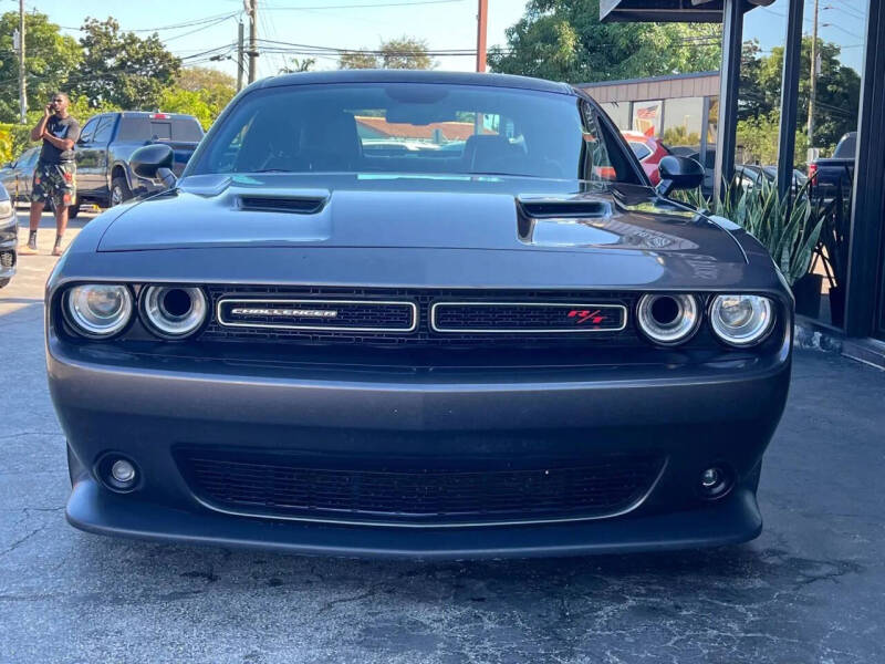 2017 Dodge Challenger