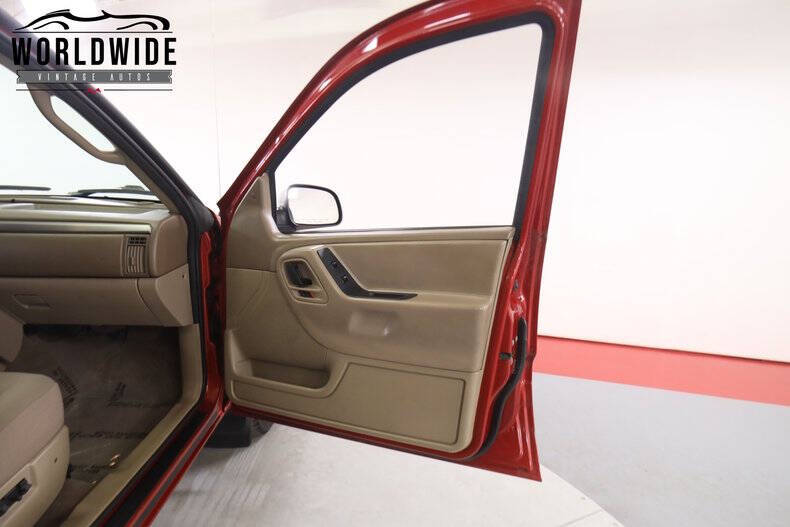 2004 Jeep Grand Cherokee
