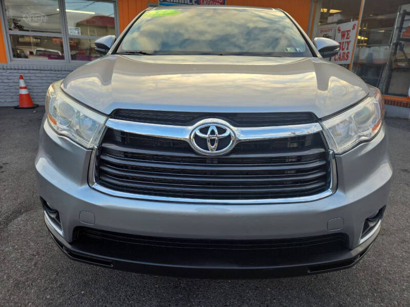 2014 Toyota Highlander LE