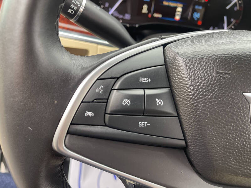 2017 Cadillac XT5 Luxury