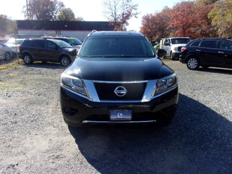 2014 Nissan Pathfinder for sale at Balic Autos Inc in Lanham MD