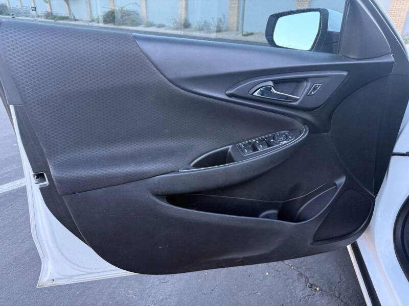 2018 Chevrolet Malibu Hybrid