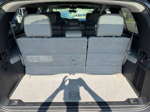 2013 Toyota Sequoia SR5