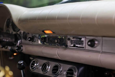 1957 Ford Thunderbird