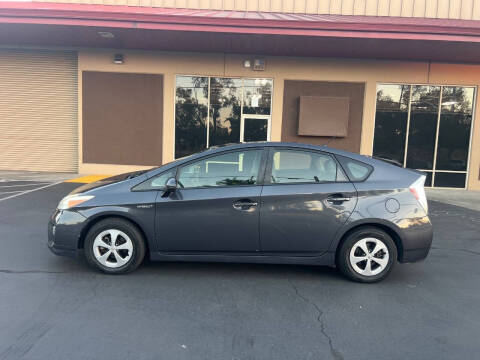 2012 Toyota Prius Two