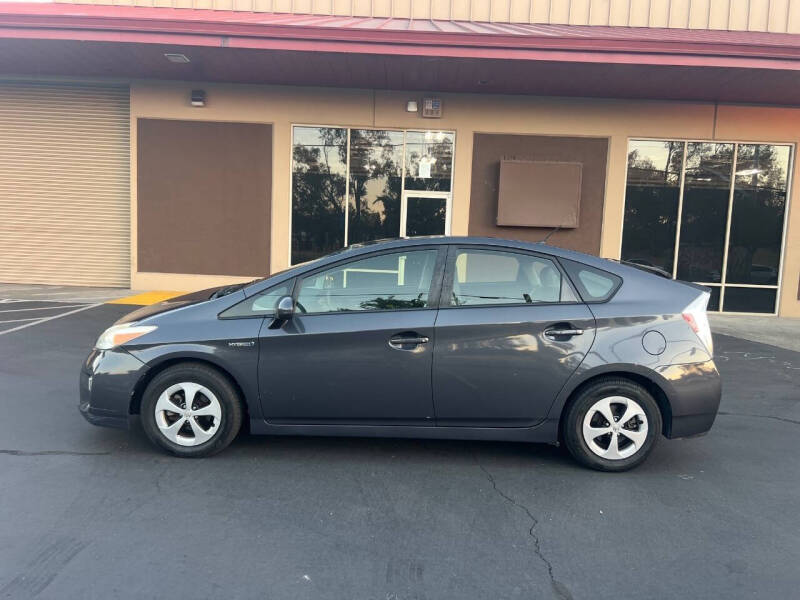 2012 Toyota Prius Two