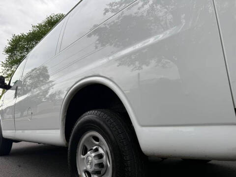 2018 Chevrolet Express 2500