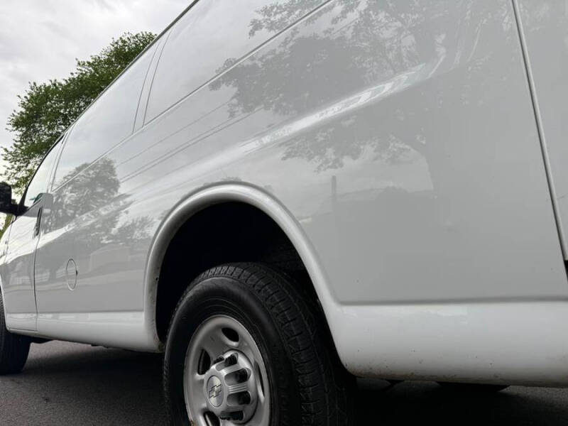 2018 Chevrolet Express 2500