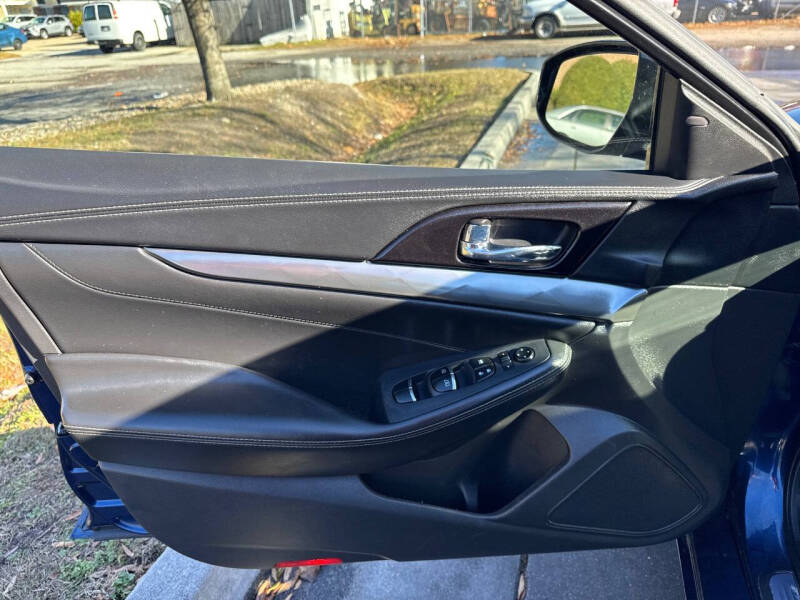 2019 Nissan Maxima 3.5 SV