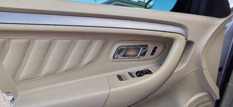 2014 Ford Taurus SEL