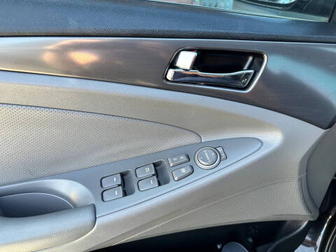 2012 Hyundai Sonata Hybrid