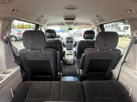 2015 Dodge Grand Caravan SE