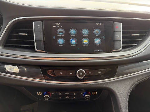 2018 Buick Enclave Essence