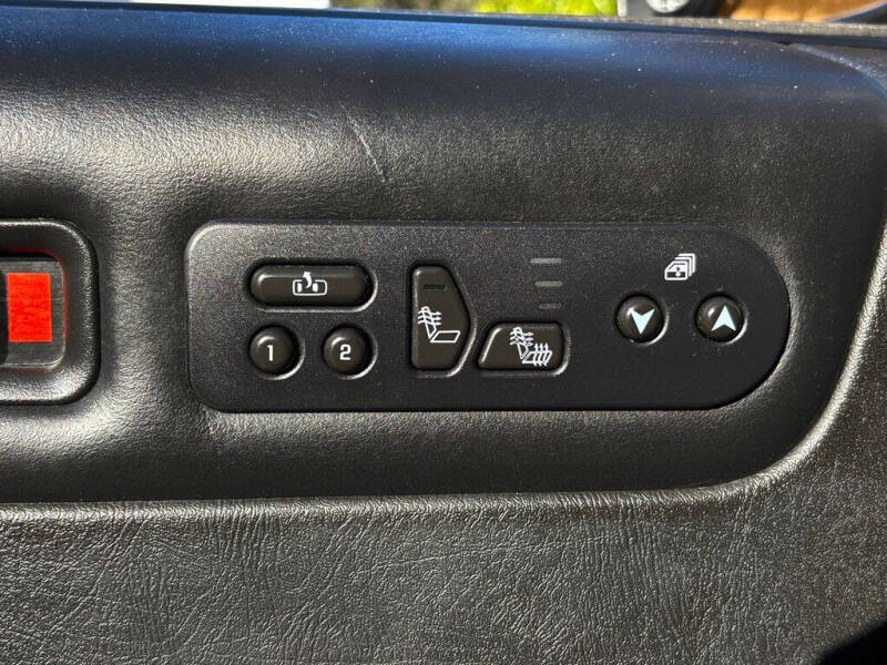 2005 HUMMER H2