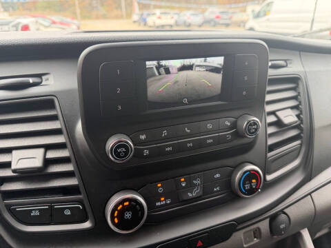 2024 Ford Transit 250