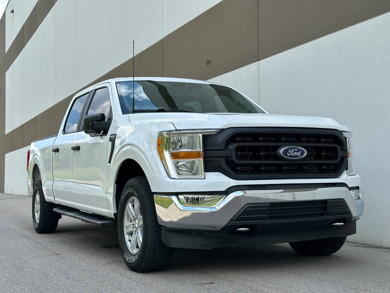 2021 Ford F-150 for sale at Phoenix Motor Co in Romulus, MI