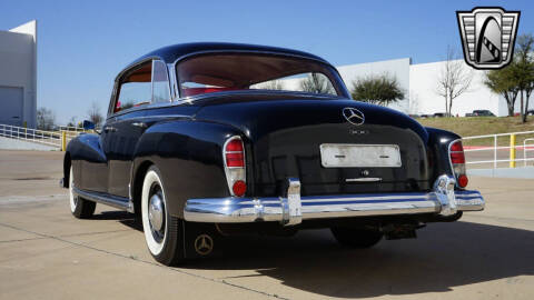1961 Mercedes-Benz 300-Class
