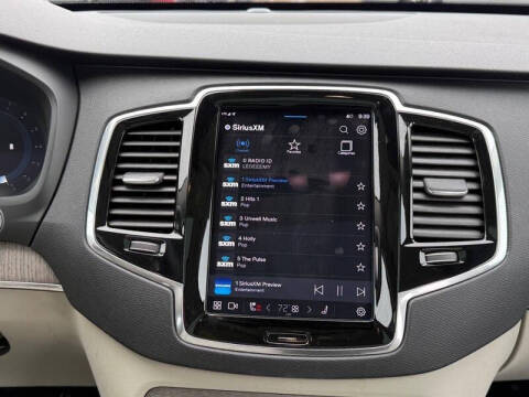 2023 Volvo XC90 B5 Plus Bright Theme