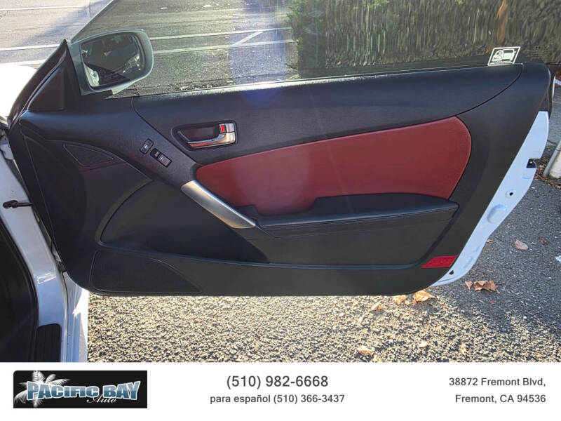 2013 Hyundai Genesis Coupe