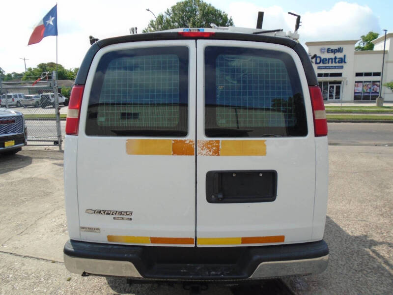 2014 Chevrolet Express 2500