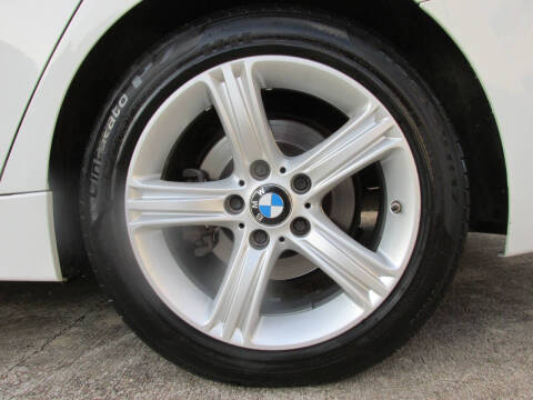 2013 BMW 3 Series 328i