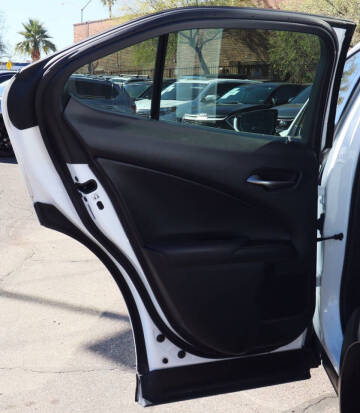 2019 Lexus UX 200 F SPORT