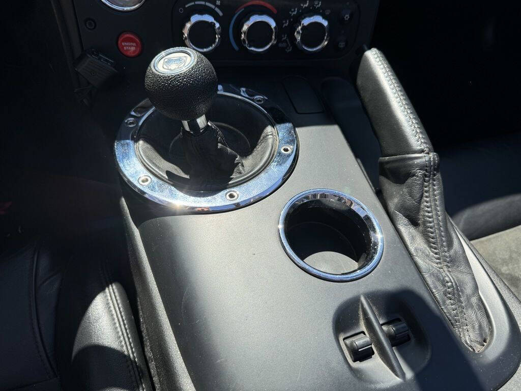 2003 Dodge Viper 21
