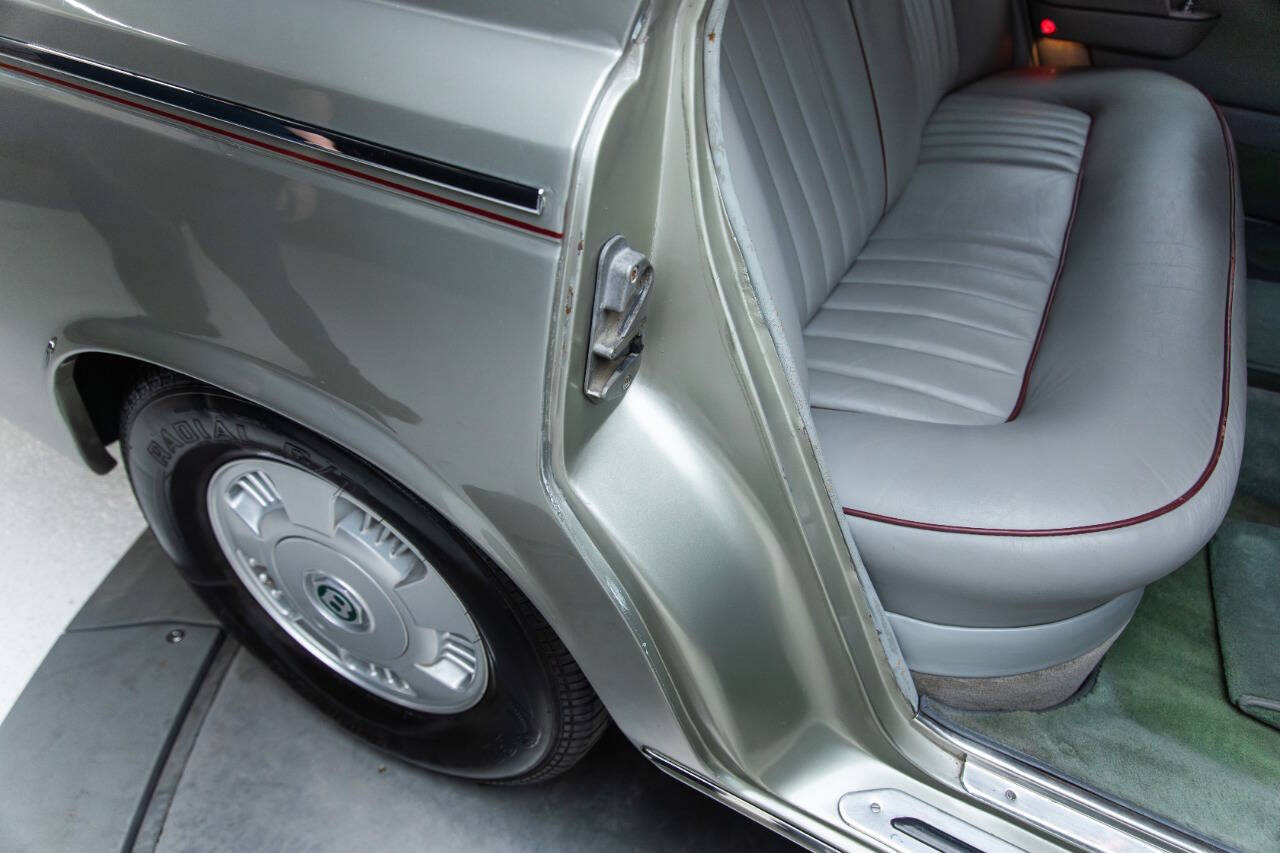 1967 Bentley T1 Saloon 152