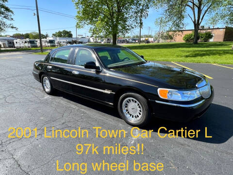 2001 Lincoln Town Car for sale at Dittmar Auto Dealer LLC in Dayton OH