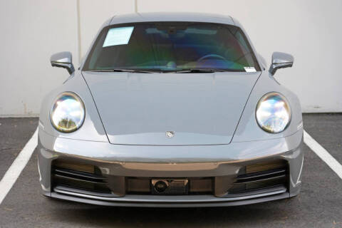 2025 Porsche 911 Carrera