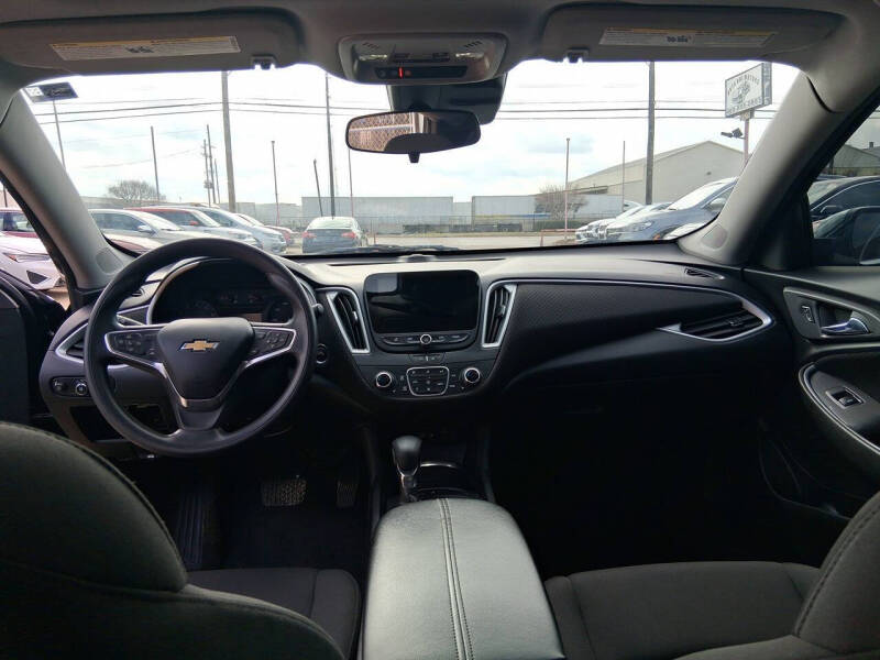 2023 Chevrolet Malibu LT