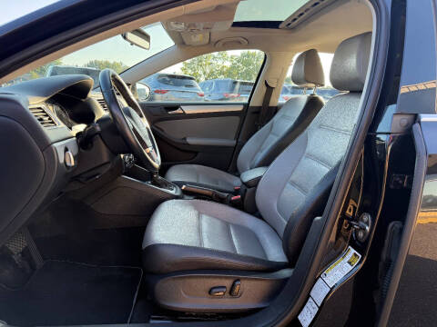 2014 Volkswagen Jetta Hybrid SEL