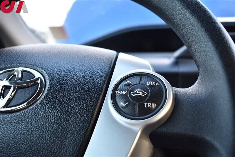 2017 Toyota Prius c One