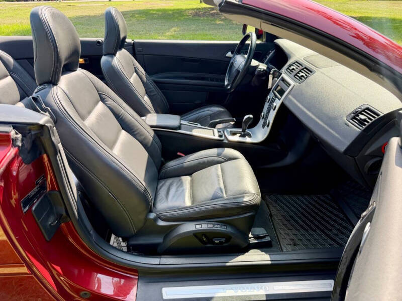 2011 Volvo C70 T5