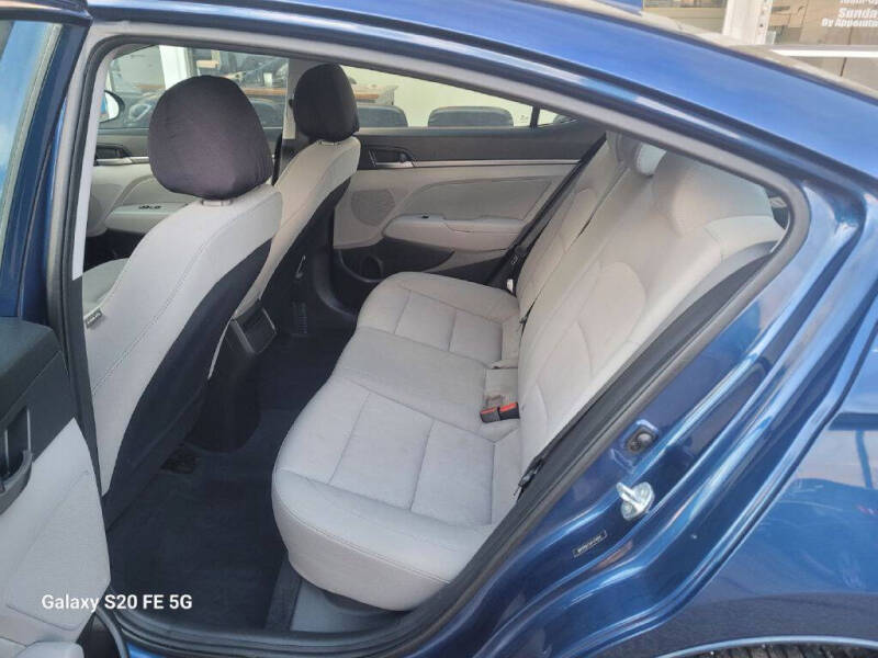 2018 Hyundai Elantra