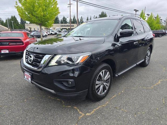 2019 Nissan Pathfinder SV