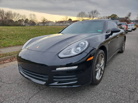 2014 Porsche Panamera 4