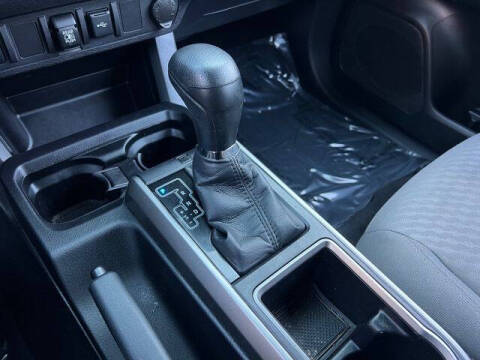 2021 Toyota Tacoma SR5 V6