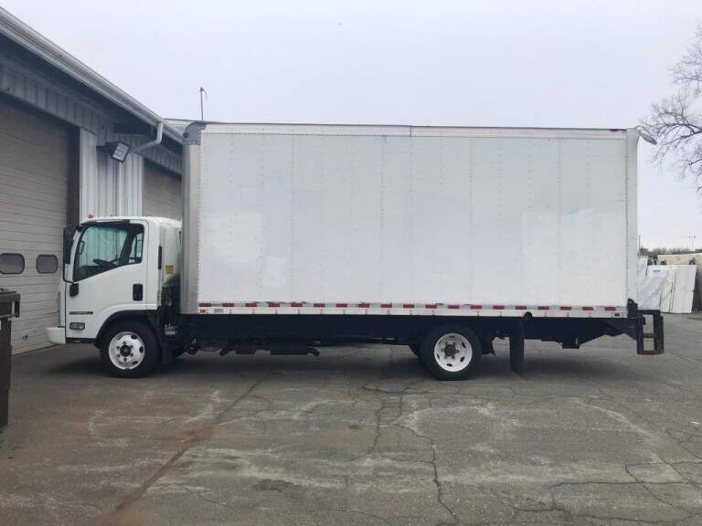 2016 Isuzu NPR-HD