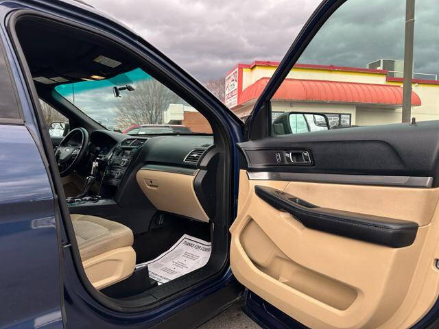 2016 Ford Explorer